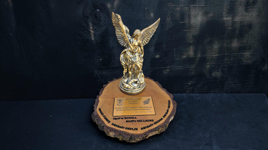 Premium Bundeswehr Ehrenpreis „Kameradschaft“ – Monumentaler Award aus Massivholz / Premium Bundeswehr Abschiedsgeschenk